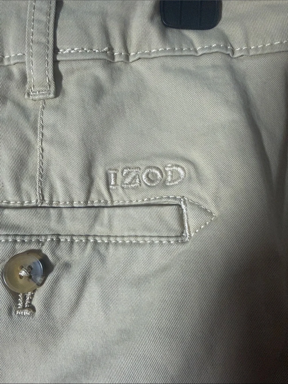 Men's Casual Bermuda Shorts in Light Beige Izod saltwater